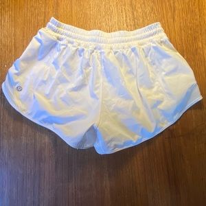 Lululemon Hotty Hot Shorts White